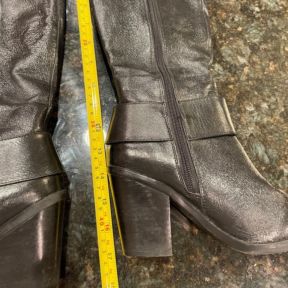 Steve Madden Tall Black Leather Boots - Picture 9 of 9